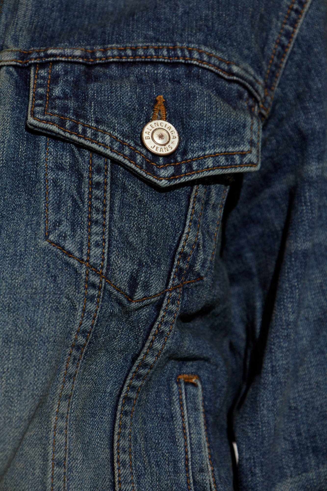 ジャケット BALENCIAGA Woman Jacket Denim 814031TRW62 3020 Navy blue Denim jacket with vintage effect Balenciaga